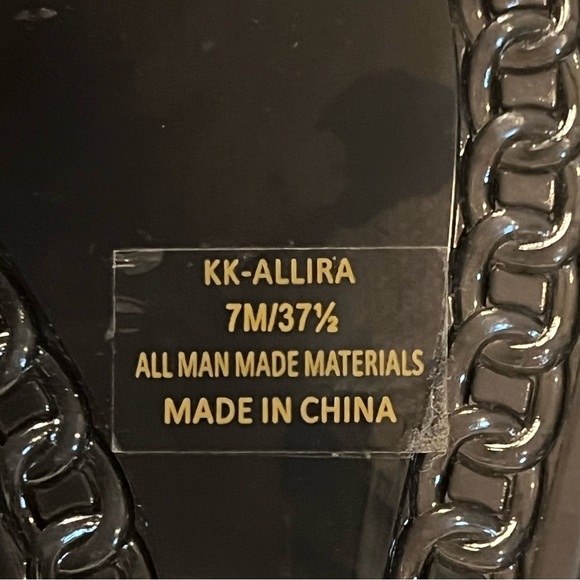 Kelly & Katie Floral Thong Sandals Size 7M - Picture 10 of 11